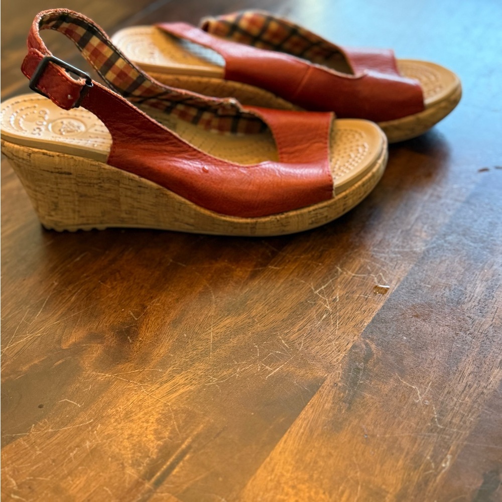 CROCS Women's Red Wedge Sandals